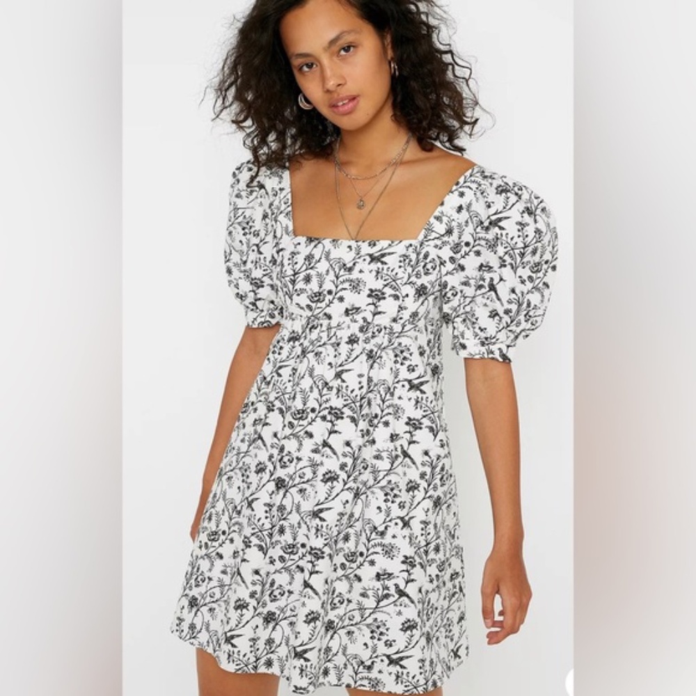 Laura Ashley Urban Outfitters Penelope Cherub Babydoll Mini Dress